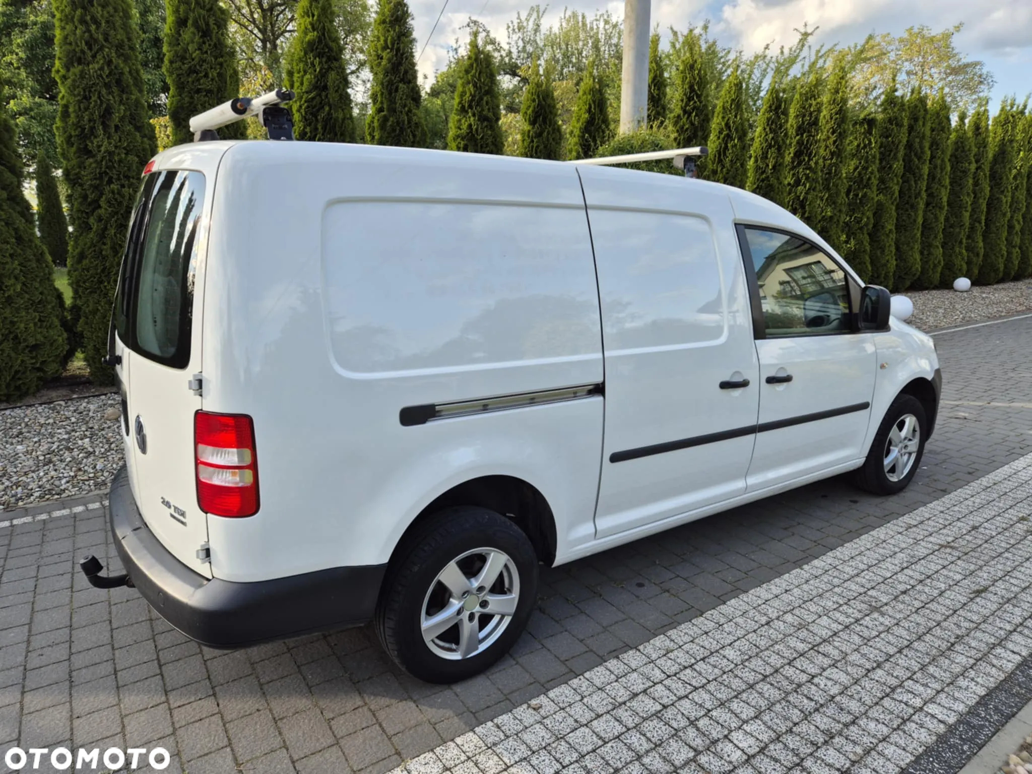 Volkswagen Caddy Maxi - 4