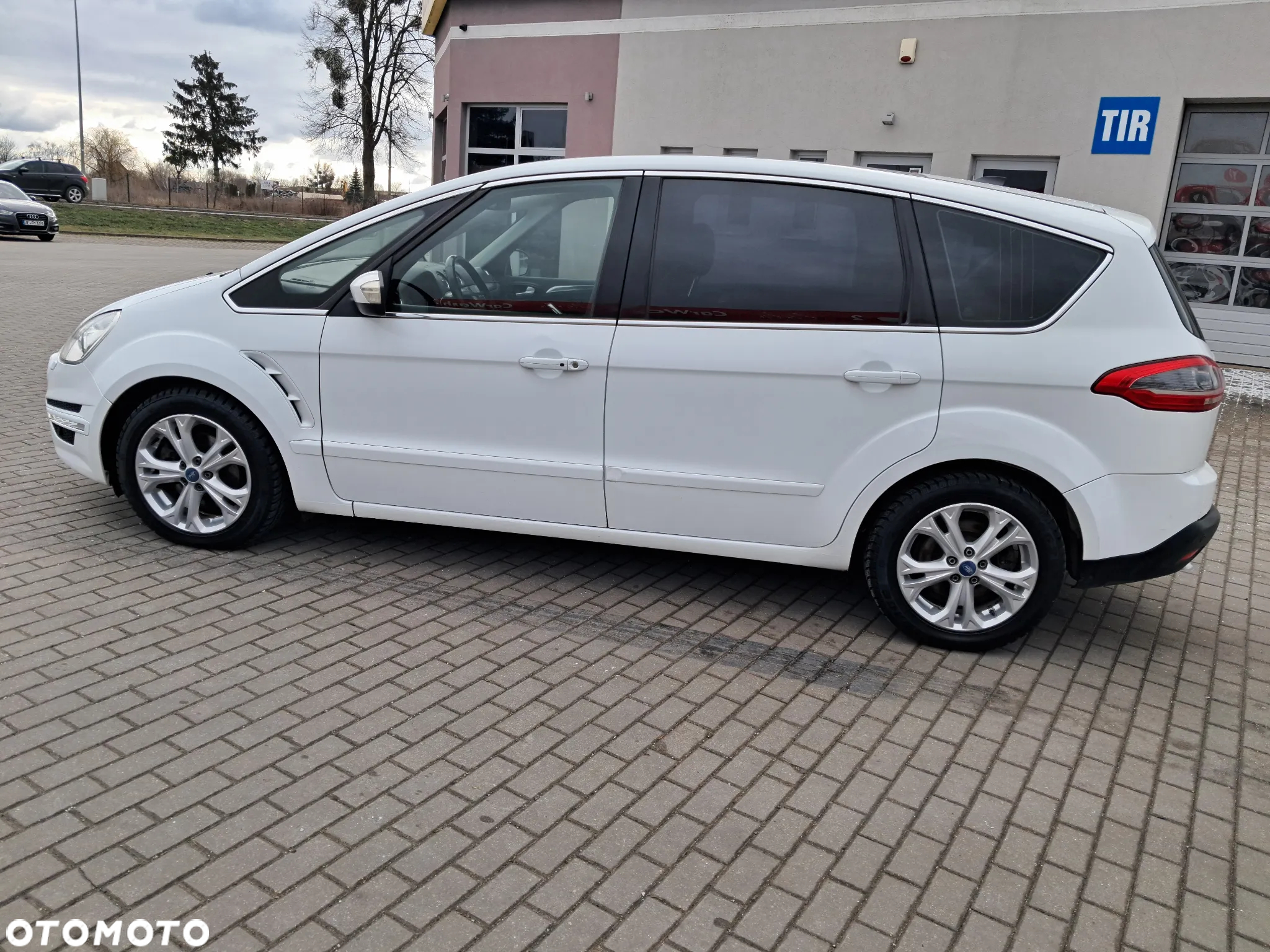 Ford S-Max 2.0 TDCi DPF Titanium - 5