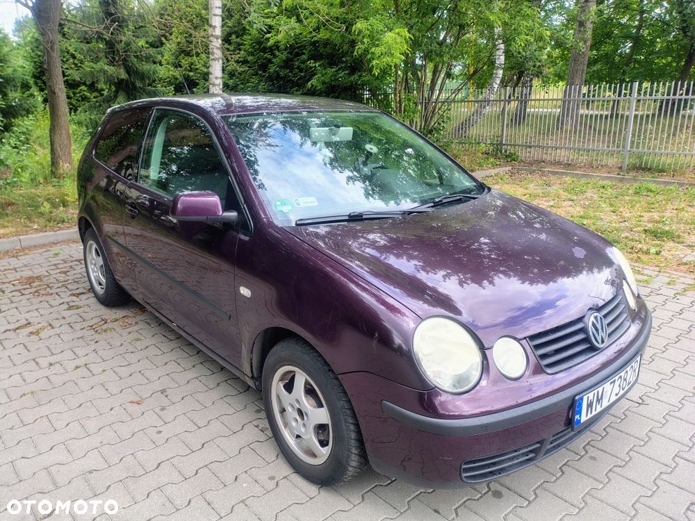 Volkswagen Polo - 2