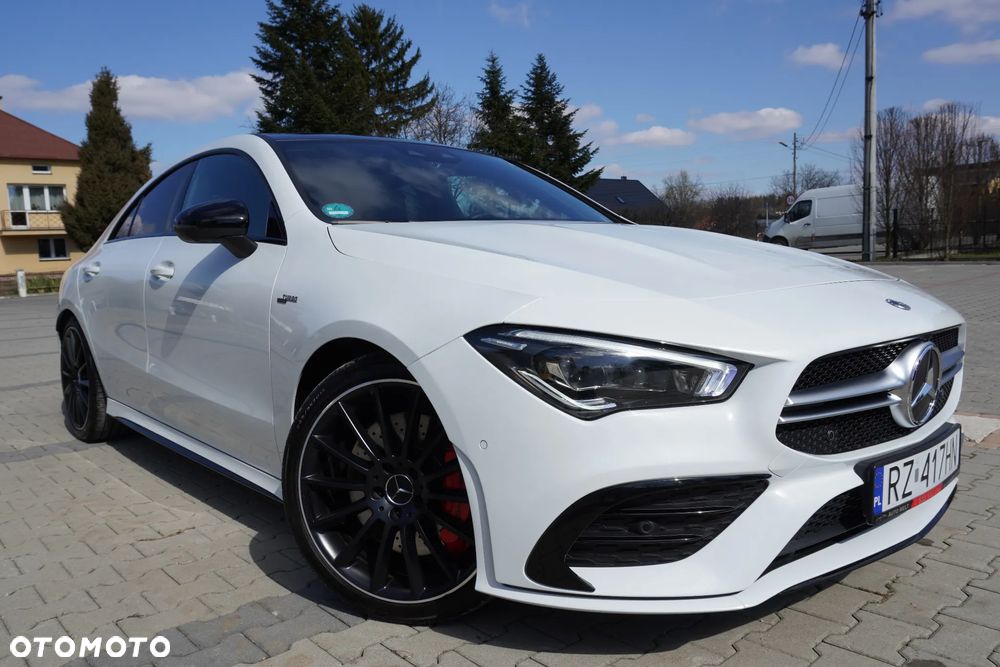 Mercedes-Benz CLA AMG 35 4Matic B AMG Speedshift 7G-DCT - 12