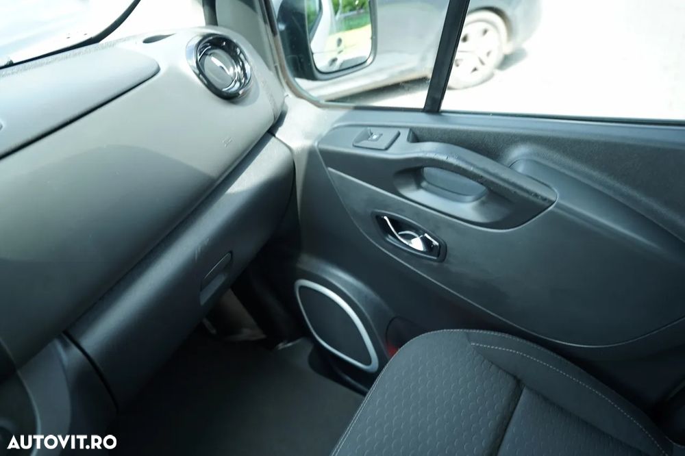 Opel VIVARO BI TURBO / AUTOBUS / 9 LOCURI / 2015 / IMPORTAT - 26