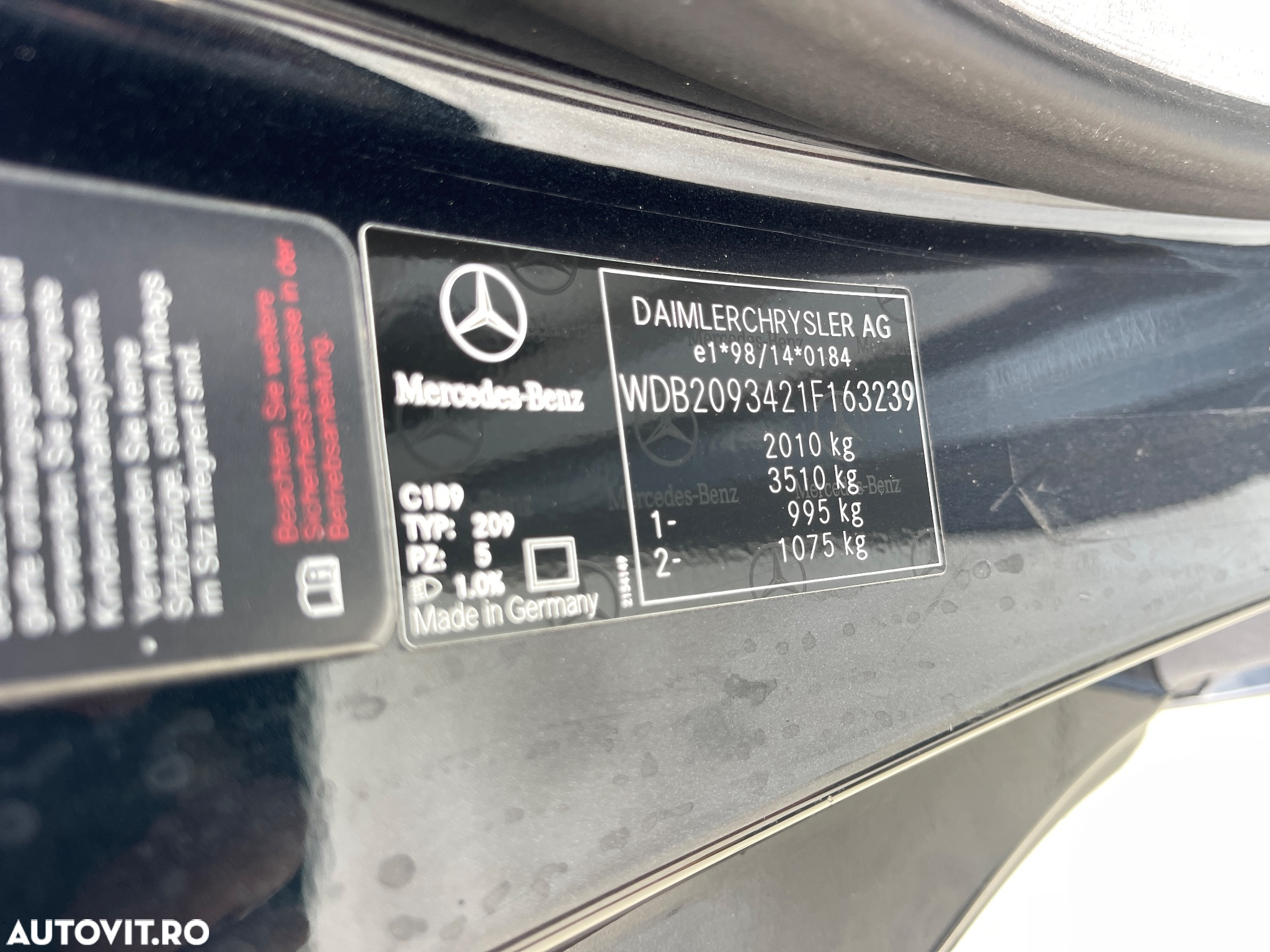 Mercedes-Benz CLK - 33