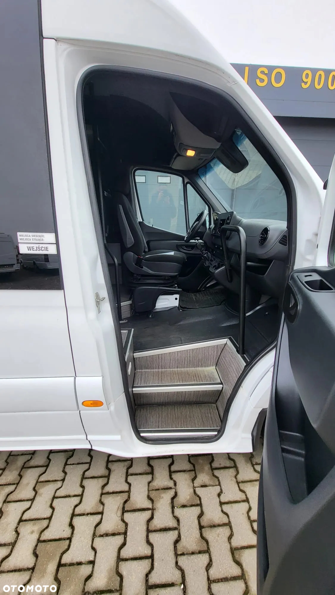 Mercedes-Benz Sprinter 516 CDI - 11