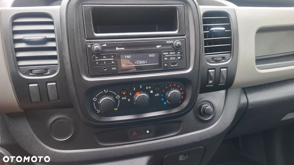 Renault Trafic - 14