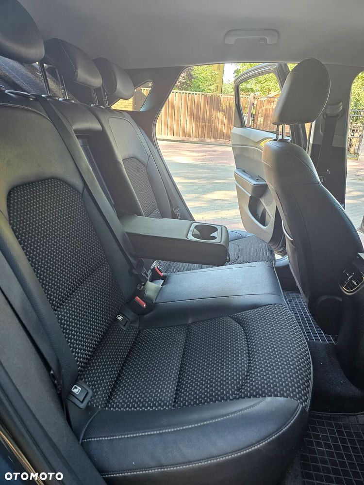 Kia Ceed - 17