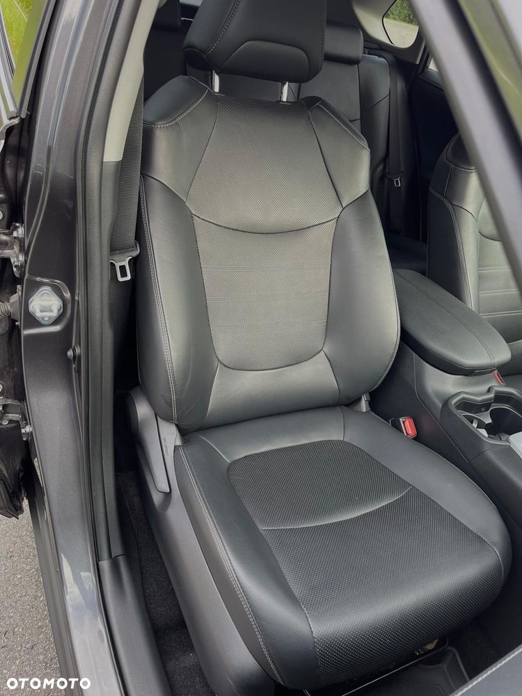 Toyota RAV4 - 15