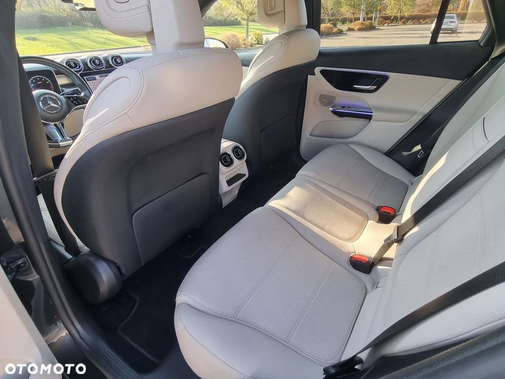 Mercedes-Benz GLC ver-200-4--matic - 15