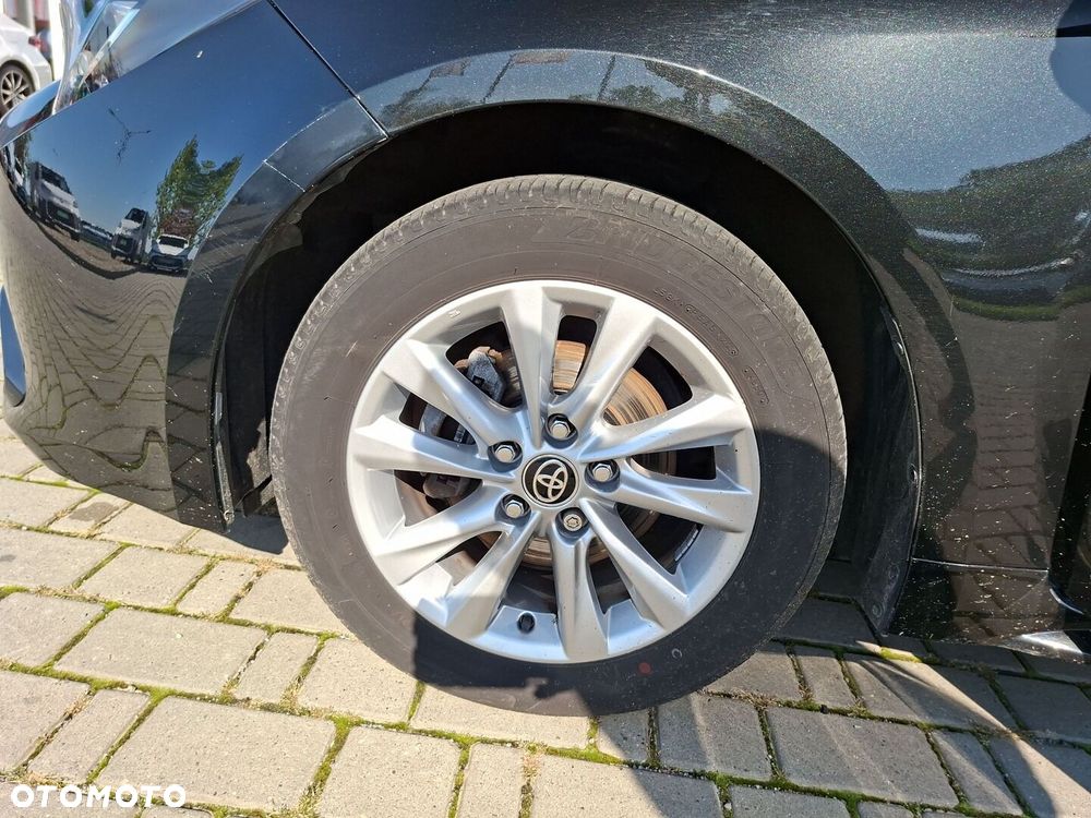 Toyota Corolla 1.8 Hybrid Comfort - 16