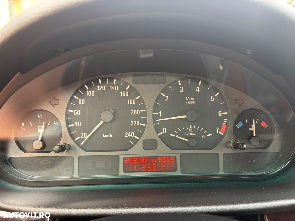 BMW Seria 3 318ti compact - 17