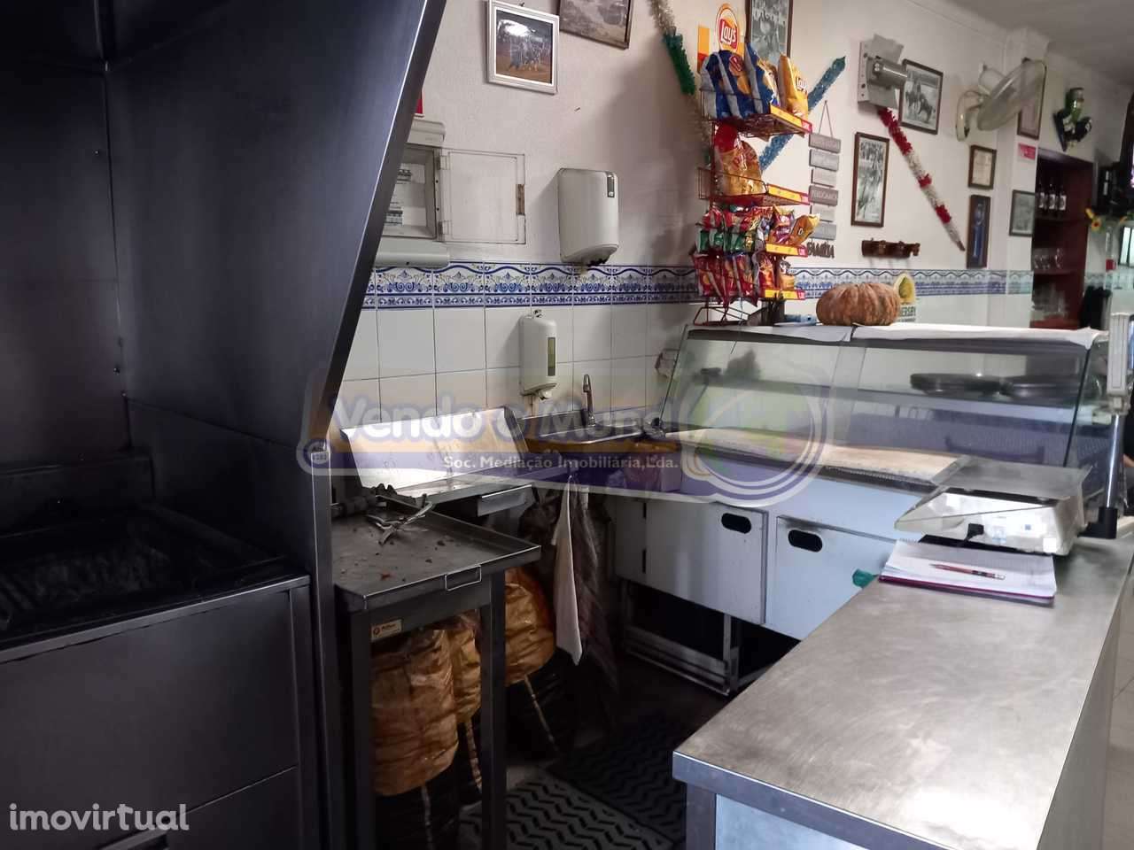 Churrasqueira em Benavente para trespasse (B462) - Grande imagem: 3/17