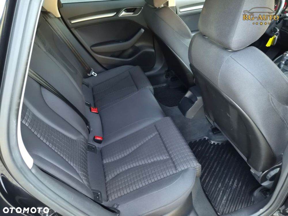 Audi A3 Sportback - 33