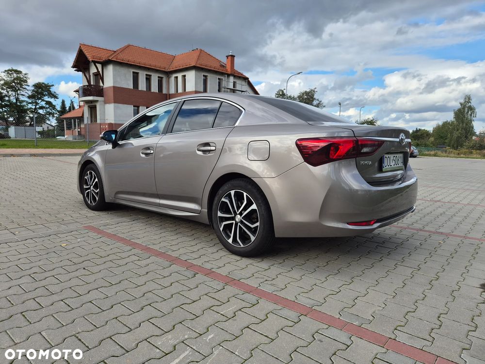 Toyota Avensis 2.0 Prestige MS - 7