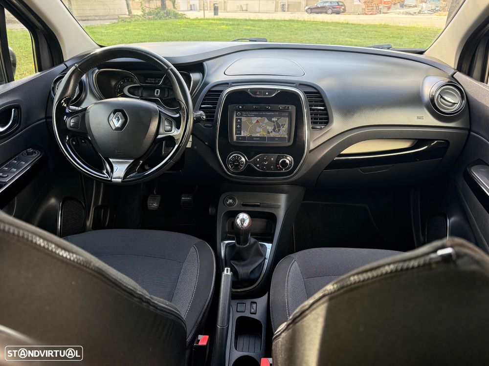 Renault Captur 0.9 TCE Exclusive - 9