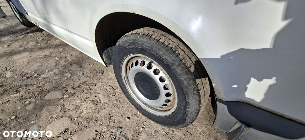 Volkswagen T5 - 5