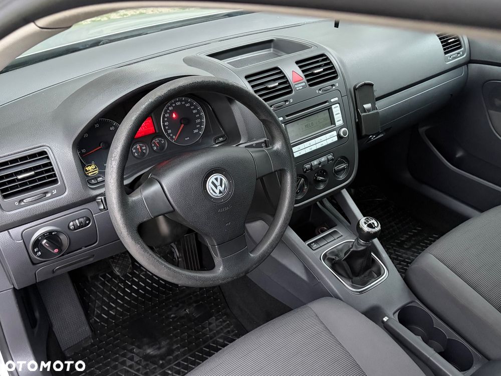 Volkswagen Golf 1.9 TDI DPF Trendline - 10