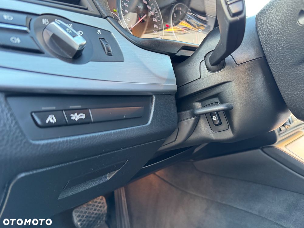 BMW Seria 5 520d BluePerformance - 8