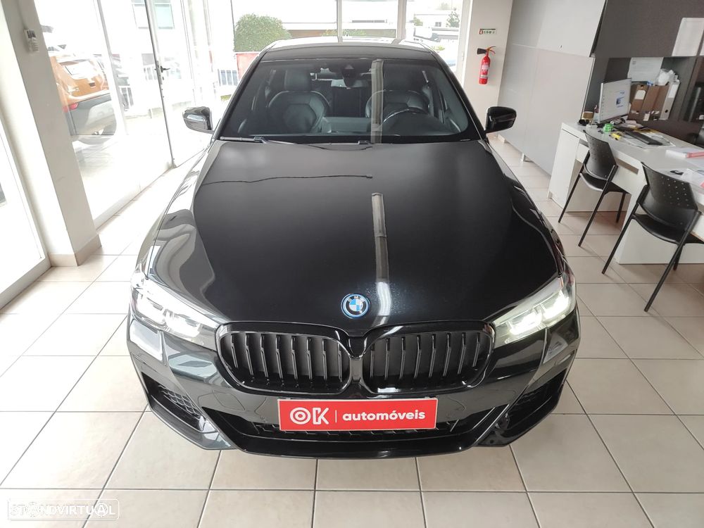 BMW 530 e Pack M - 4