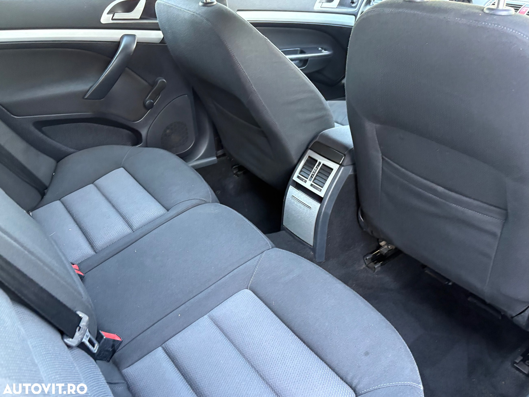 Skoda Octavia 2.0 TDI DPF Ambition - 9