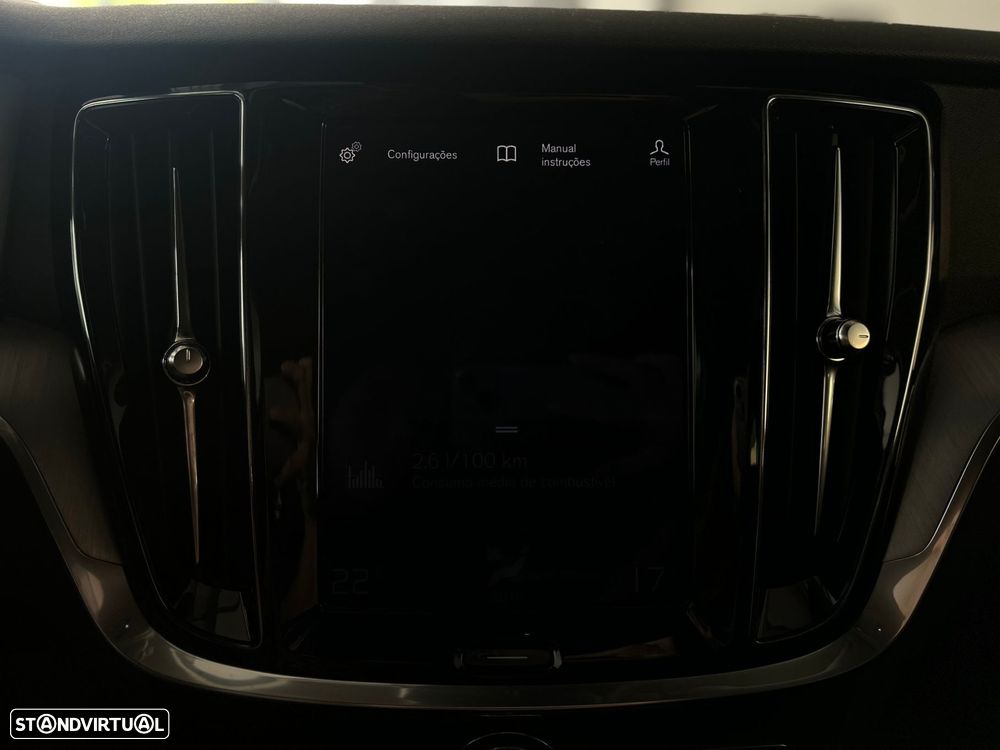 Volvo V60 2.0 T6 AWD TE Inscription - 28