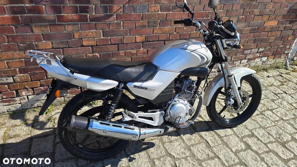 Yamaha YBR - 16