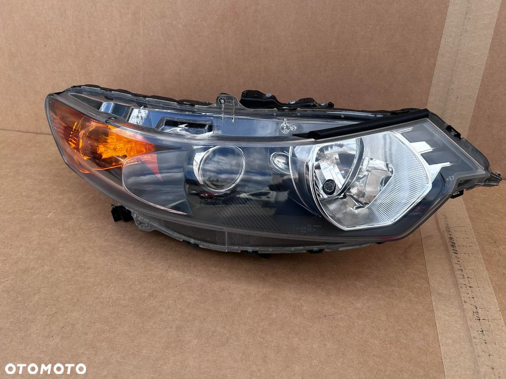 HONDA ACCORD 8 VIII LAMPA PRZEDNIA PRZOD REFLEKTOR EUROPA ORYGINALNY