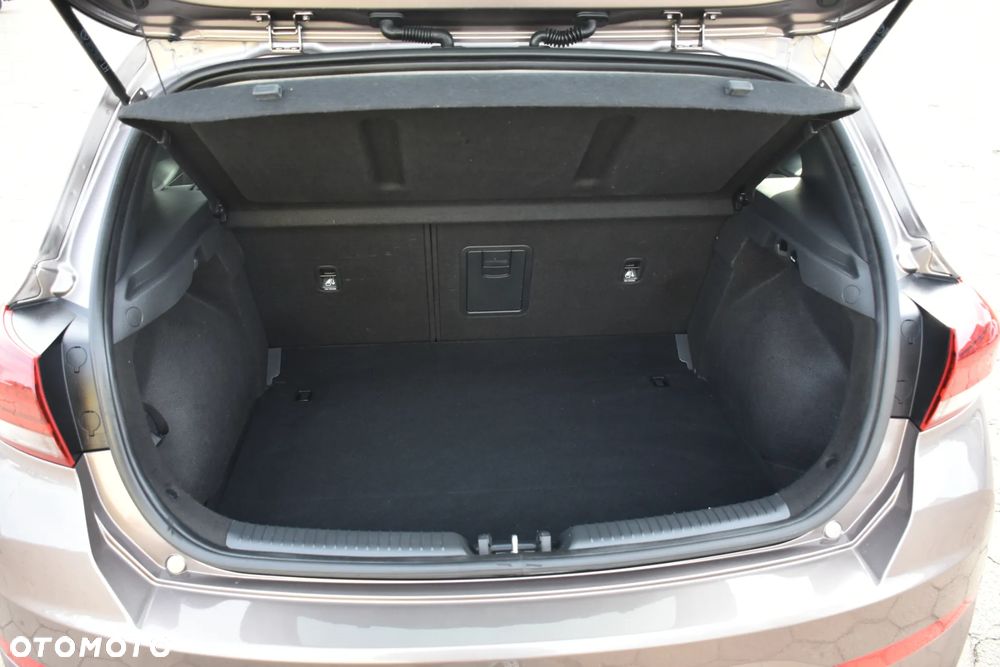 Hyundai i30 1.5 T-GDI 48V-Hybrid Prime - 28