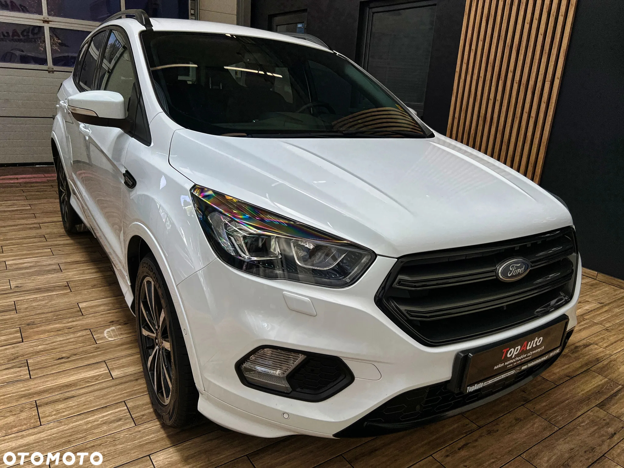 Ford Kuga 1.5 EcoBlue ST-LINE - 4