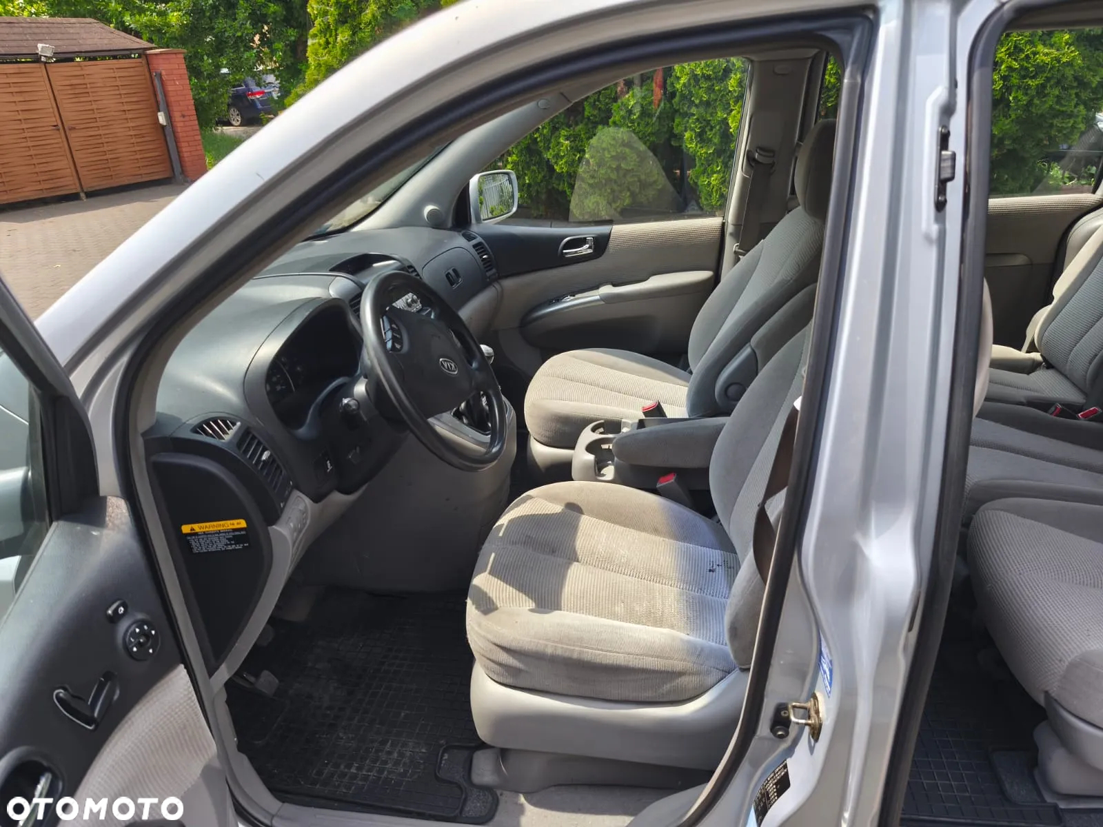 Kia Carnival - 8