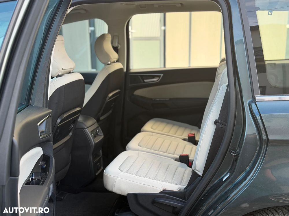 Ford Galaxy - 4