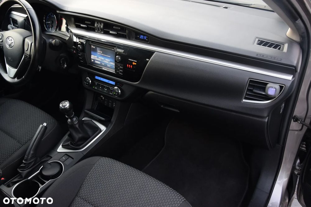 Toyota Corolla 1.6 Valvematic Life Plus - 28