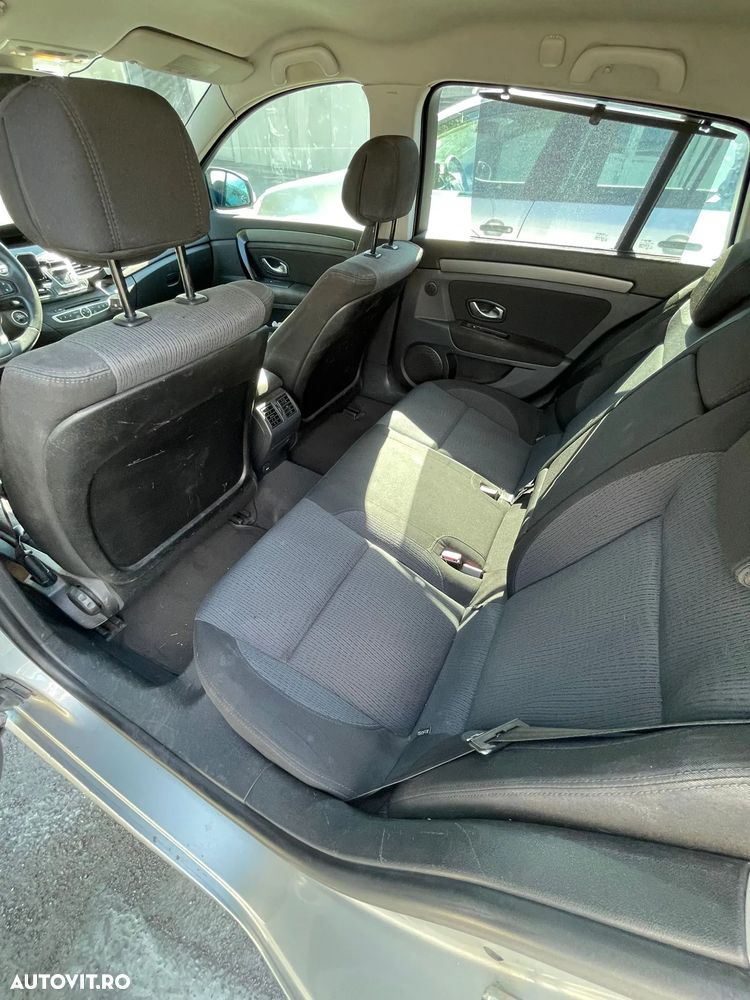 Renault Laguna - 19