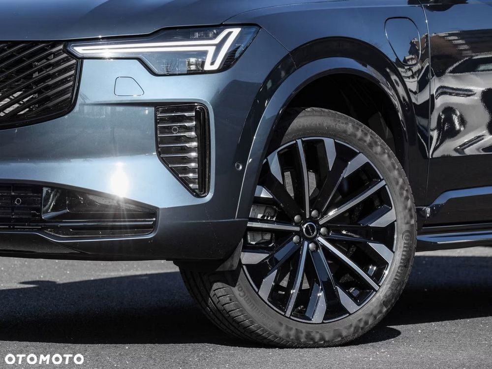 Volvo XC 90 T8 AWD Plus Dark - 3