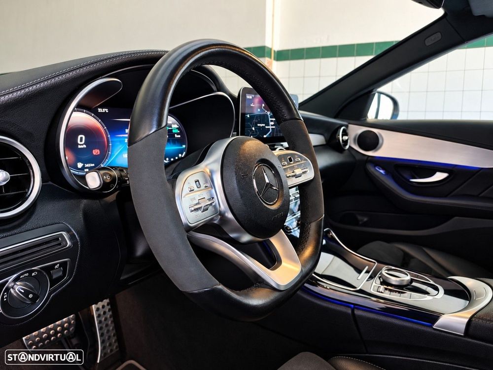 Mercedes-Benz C 300 de AMG Line - 19