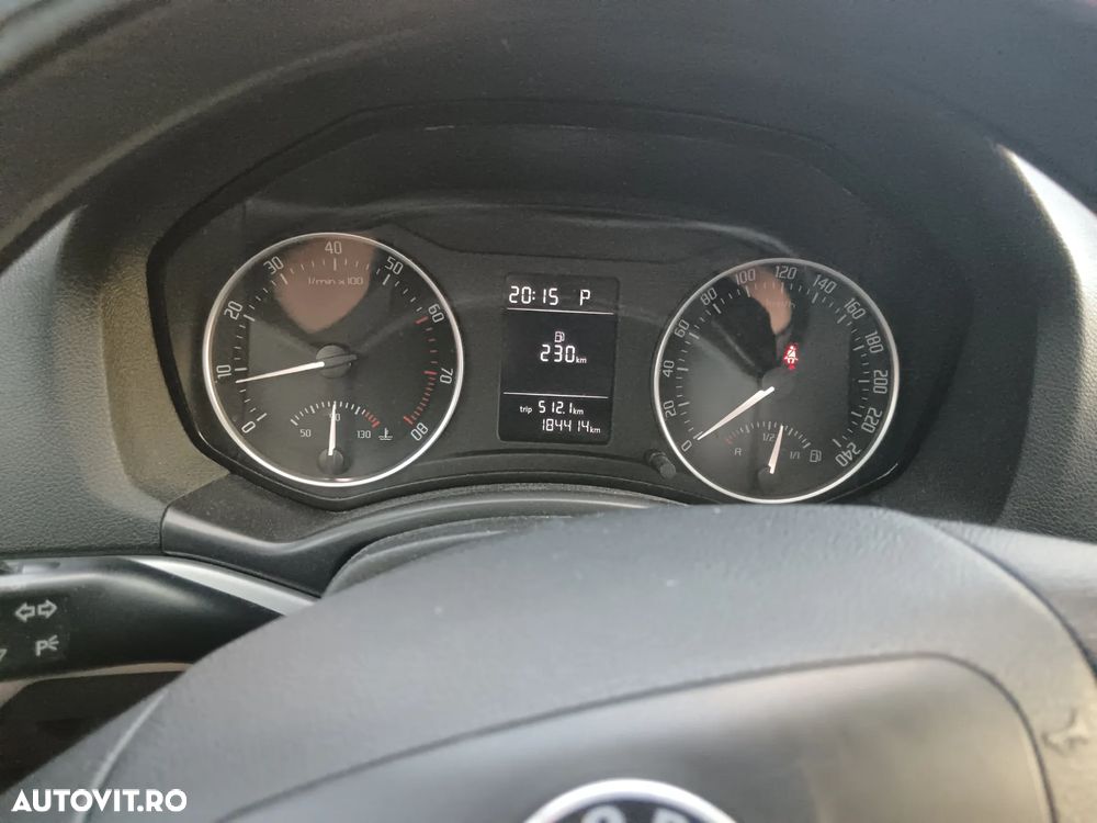 Skoda Octavia 1.8 TSI DSG Ambiente - 5