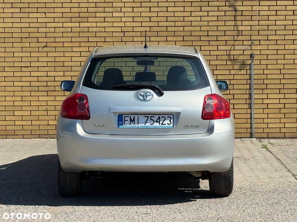 Toyota Auris 1.6 MultiMode Executive - 9