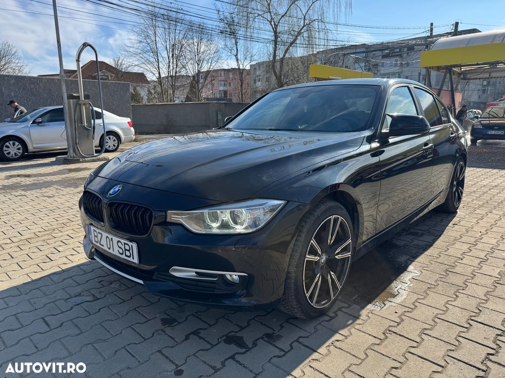 BMW Seria 3 320d DPF Aut. - 2