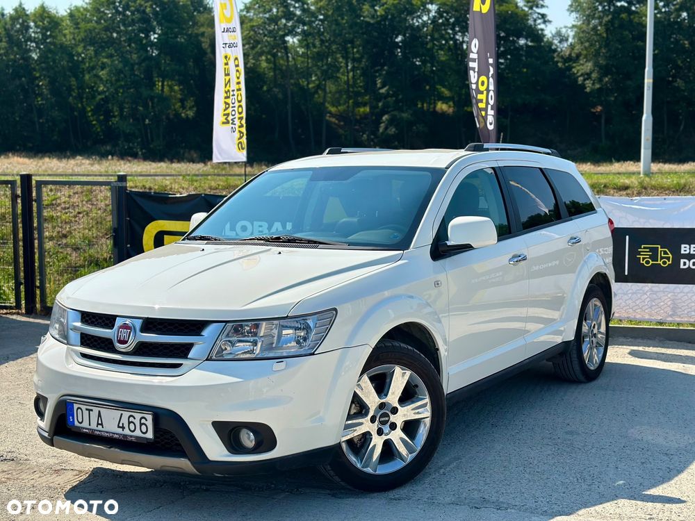 Fiat Freemont 2.0 Multijet Black Code AWD - 3