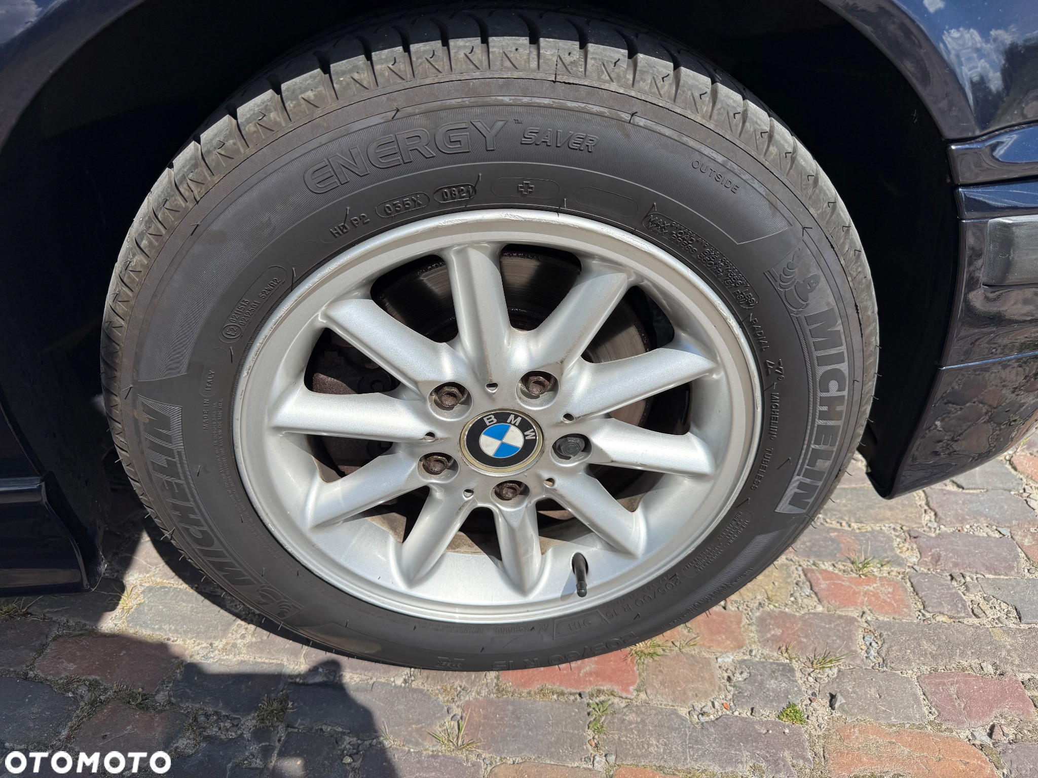 BMW Seria 3 323i - 25