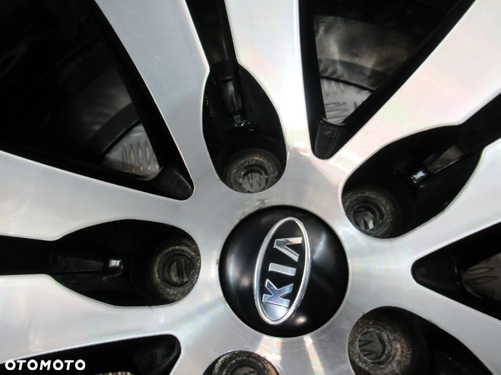 Felgi Kia Sportage Sorento Soul Carens Niro 7Jx18 et40,5 5x114,3 - 8