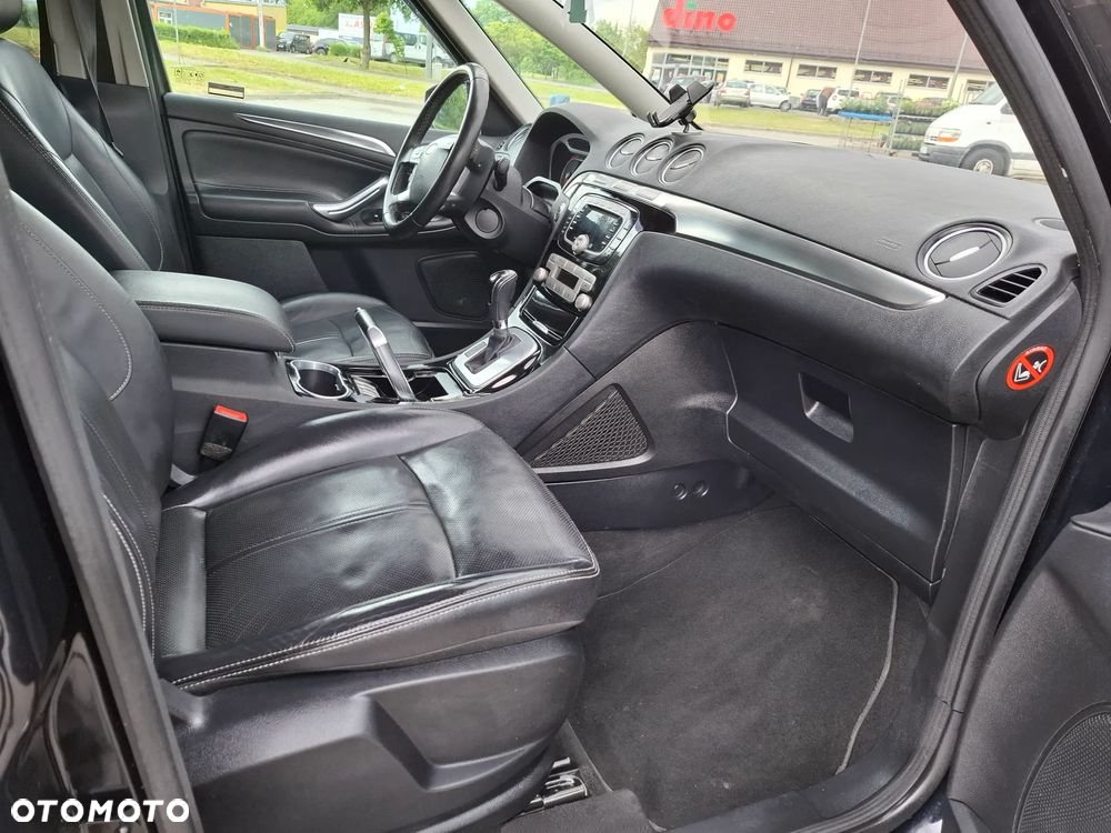 Ford S-Max 2.0 TDCi DPF Business Edition - 31