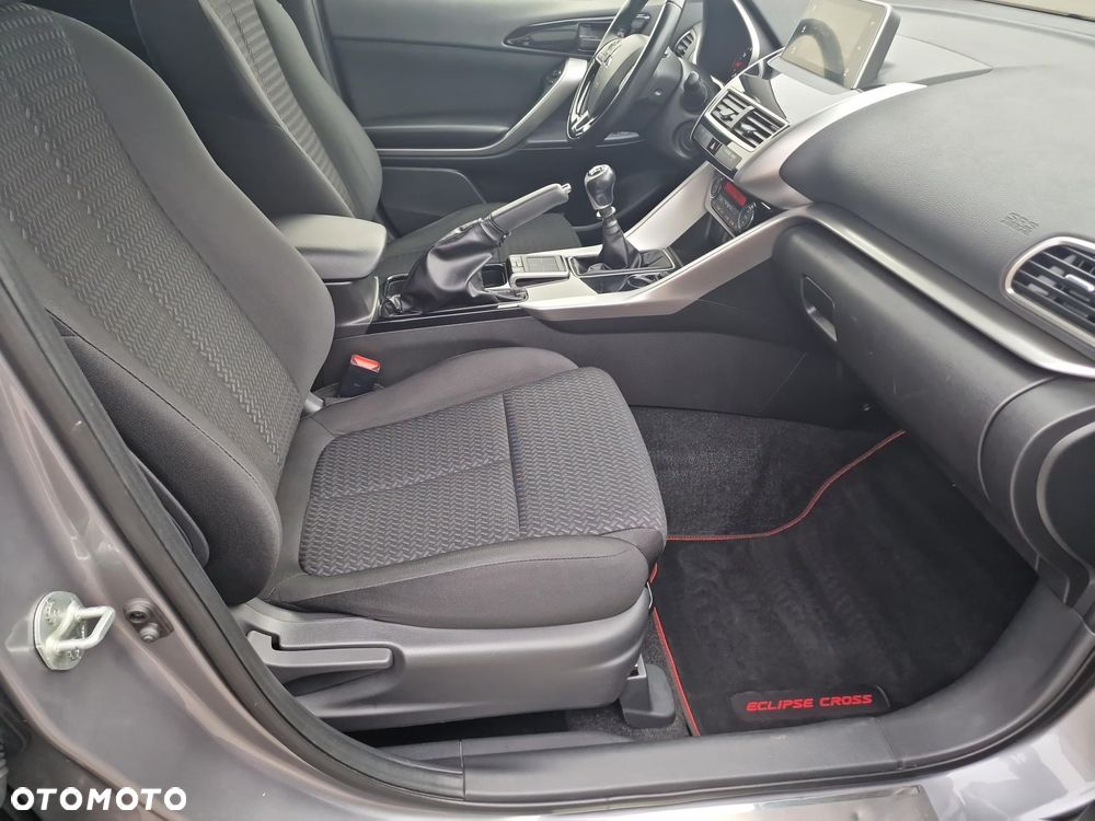 Mitsubishi Eclipse Cross 1.5 T GPF Invite - 13