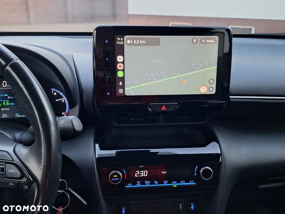 Toyota Yaris Cross - 13
