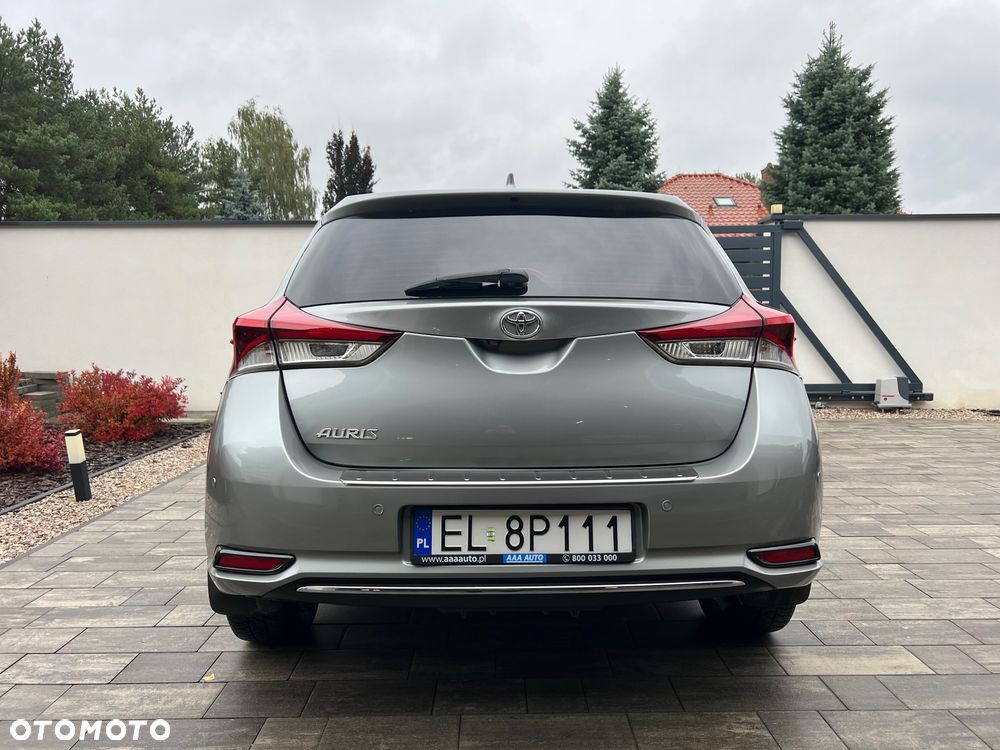 Toyota Auris 1.33 VVT-i Premium - 11