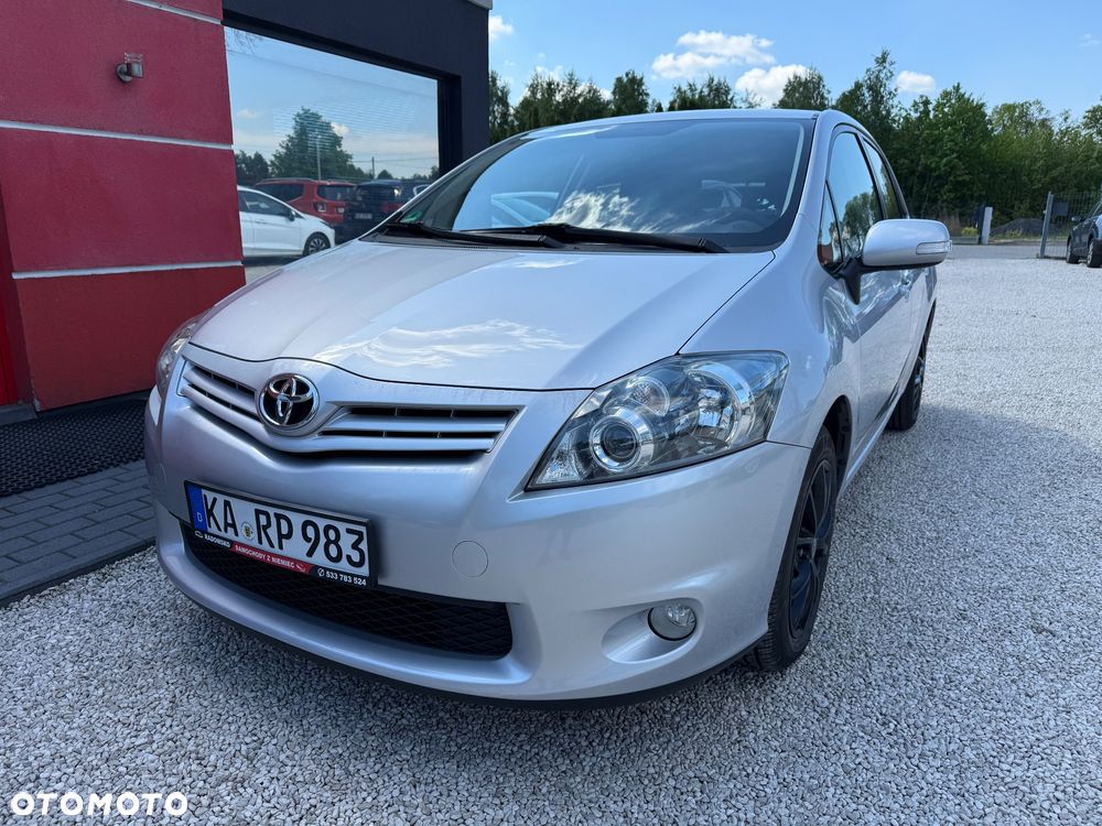 Toyota Auris 1.6 Life+ - 28
