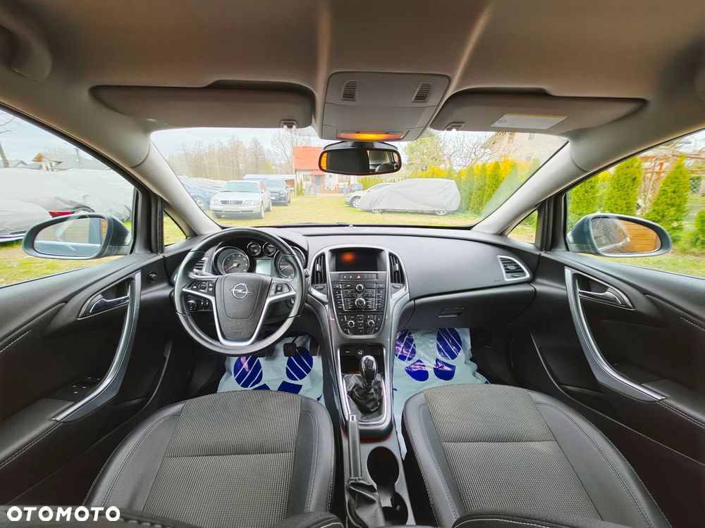 Opel Astra 1.7 CDTI DPF Cosmo - 13