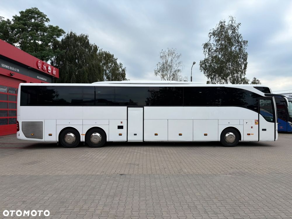 Mercedes-Benz Tourismo 17 ,14m 63 miejsca - 7