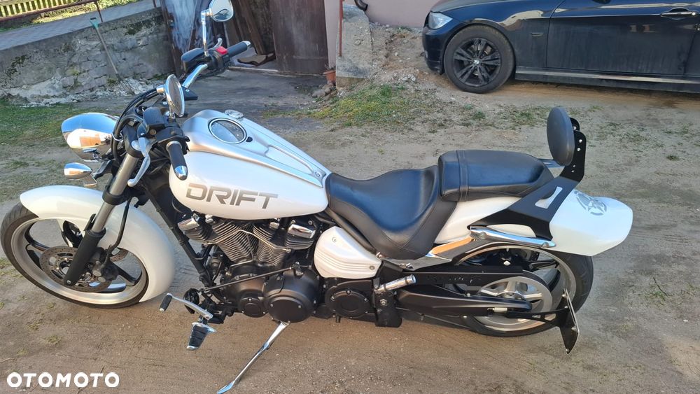 Yamaha Raider - 3