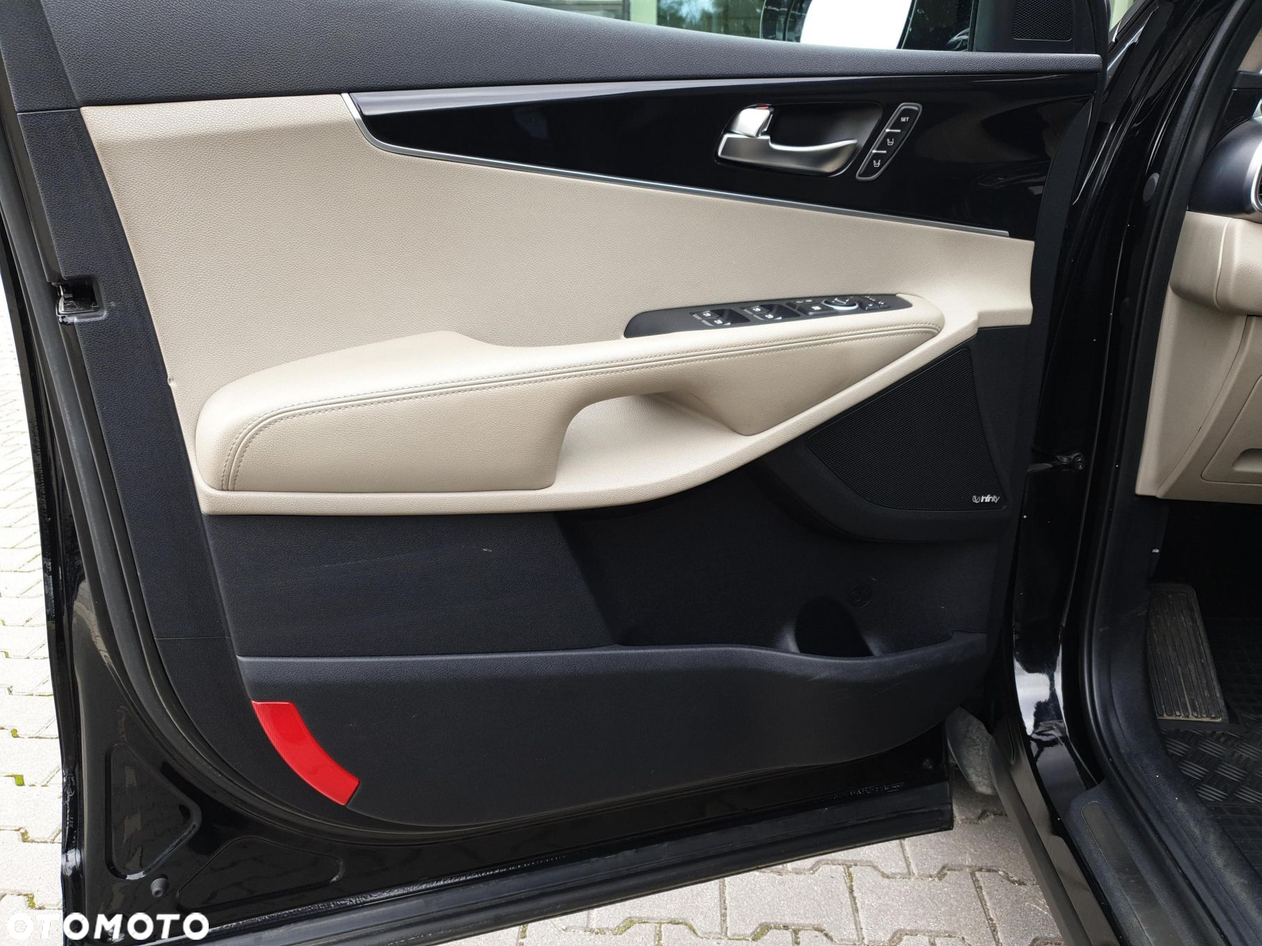 Kia Sorento - 11