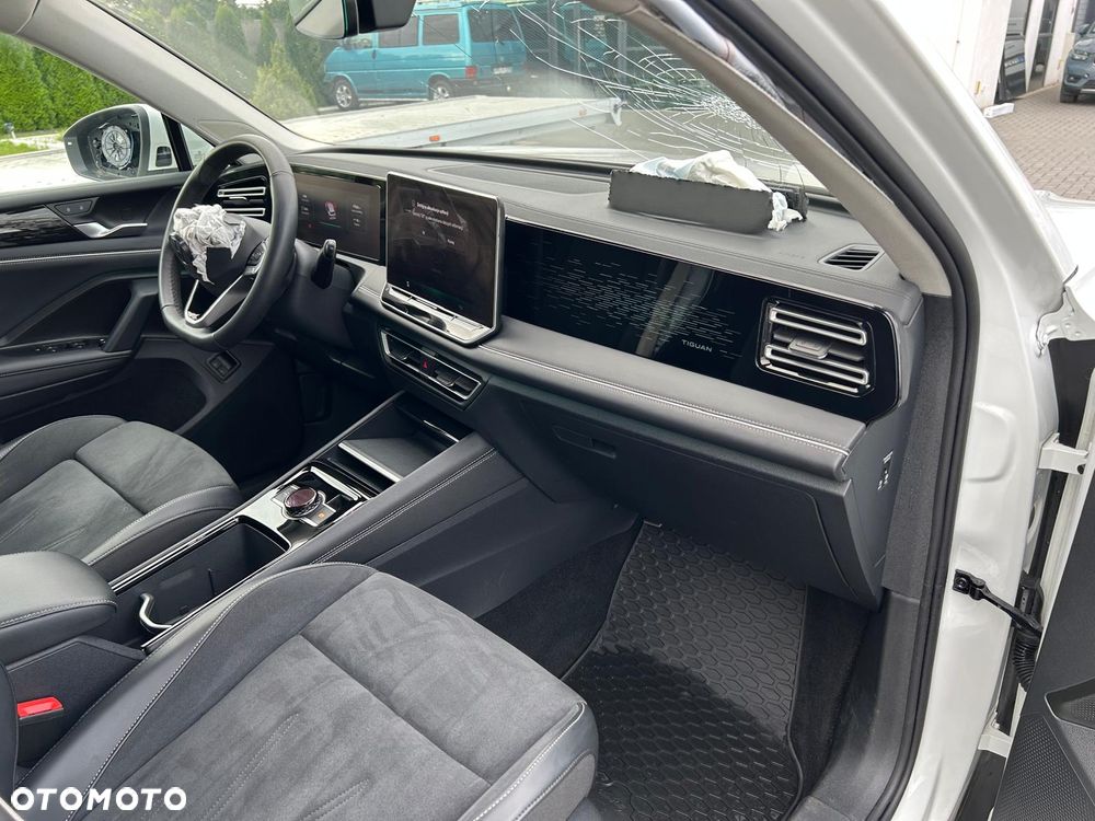Volkswagen Tiguan 1.5 eHybrid PHEV 150kW Elegance DSG - 21