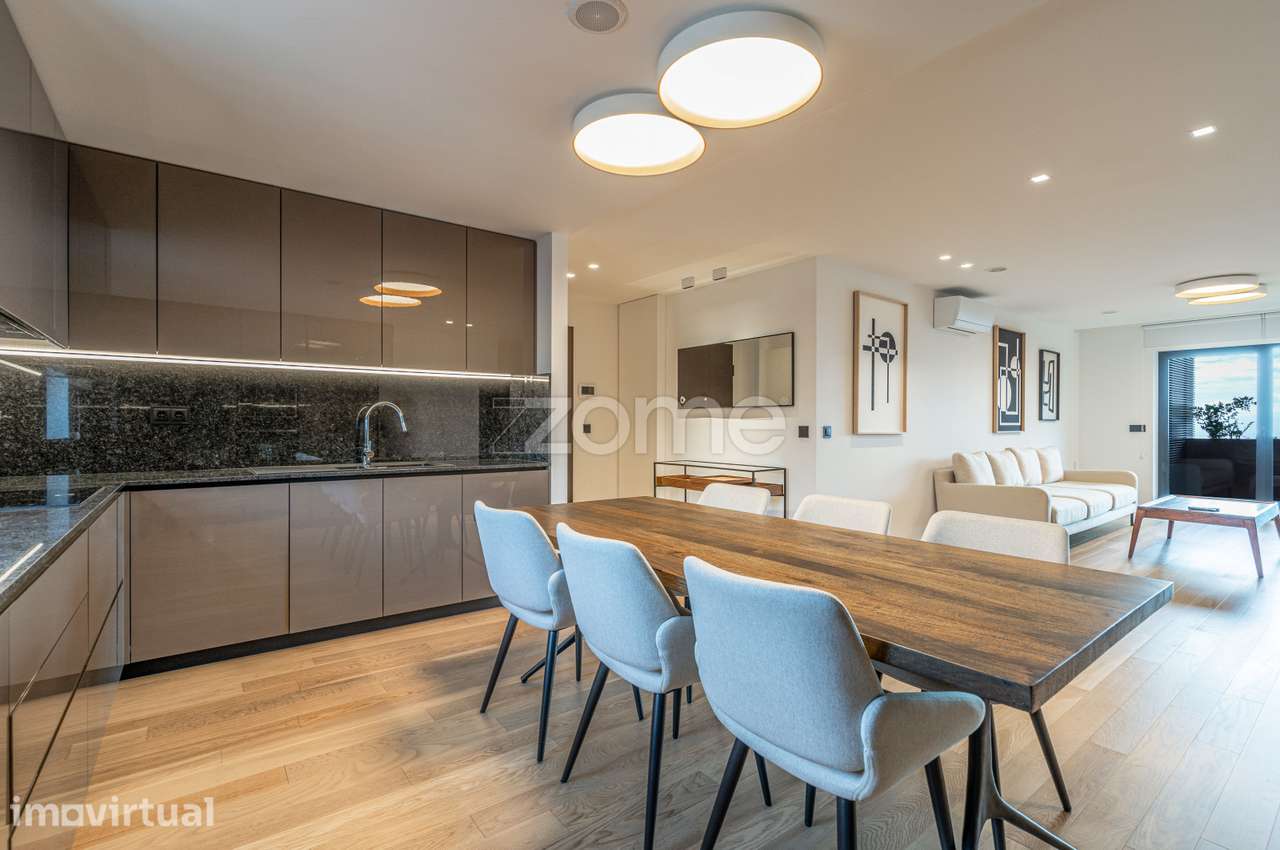Apartamento T2 para arrendamento no Funchal - Grande imagem: 2/38